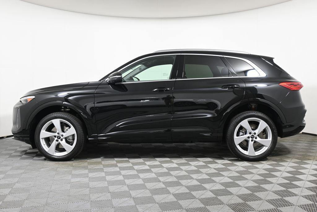 new 2025 Audi Q5 car, priced at $59,910