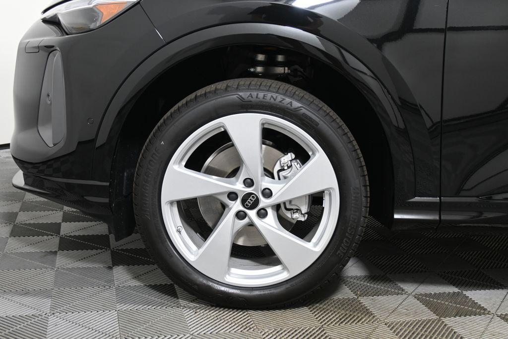 new 2025 Audi Q5 car, priced at $59,910