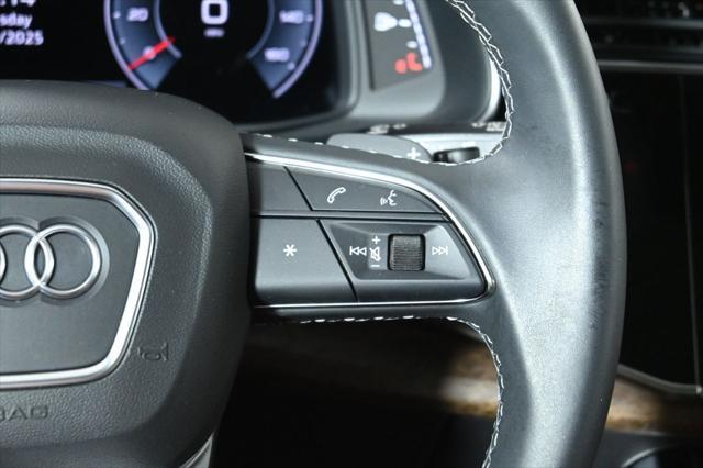 used 2025 Audi Q7 car, priced at $60,000