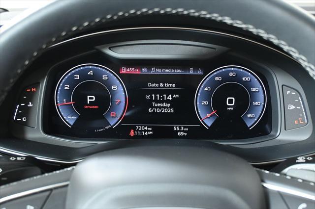 used 2025 Audi Q7 car, priced at $60,000