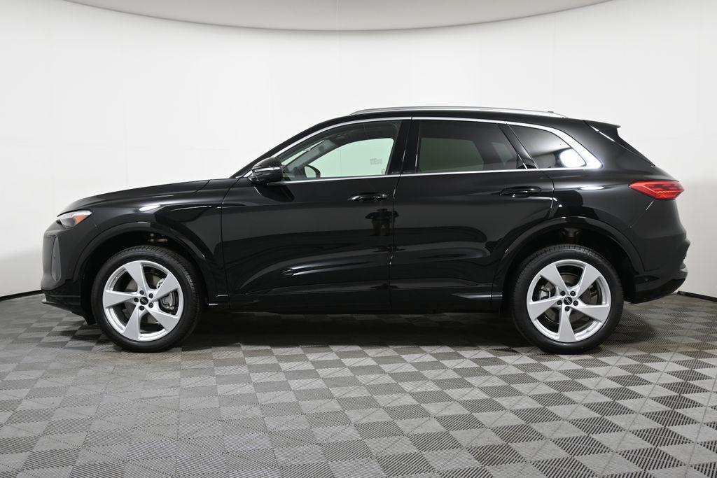 new 2025 Audi Q5 car, priced at $60,990
