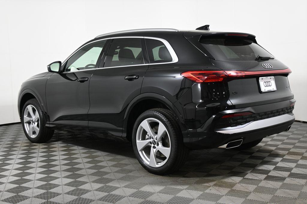 new 2025 Audi Q5 car, priced at $60,990