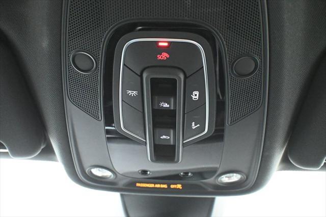 used 2025 Audi Q7 car, priced at $61,000