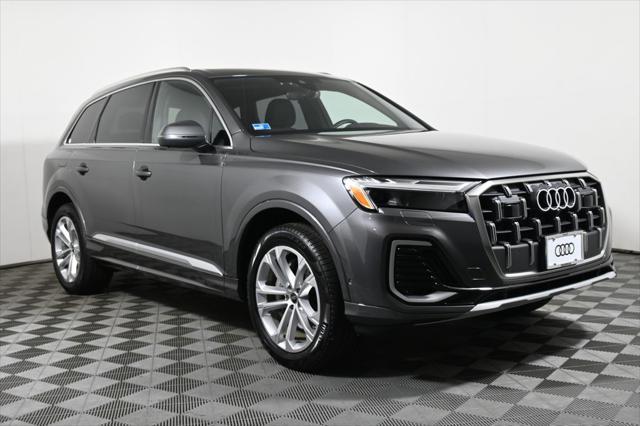 used 2025 Audi Q7 car, priced at $61,000