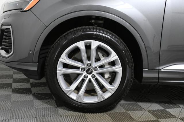 used 2025 Audi Q7 car, priced at $61,000