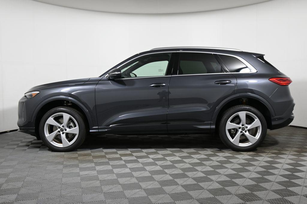 new 2025 Audi Q5 car, priced at $60,480