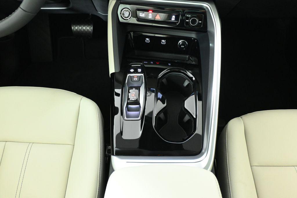 new 2025 Audi Q5 car, priced at $58,100