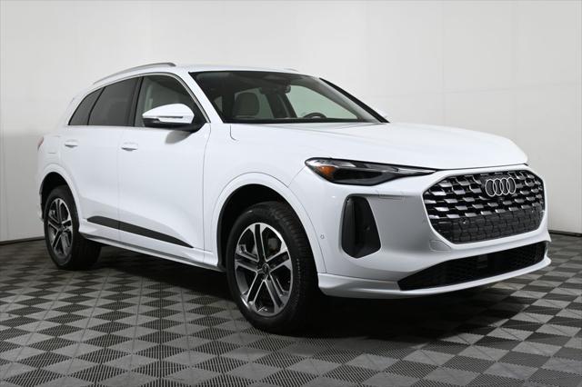 new 2025 Audi Q5 car, priced at $58,100