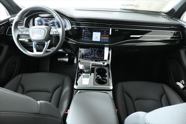 new 2025 Audi Q7 car, priced at $77,805