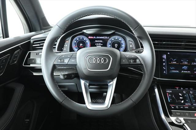 new 2025 Audi Q7 car, priced at $77,880