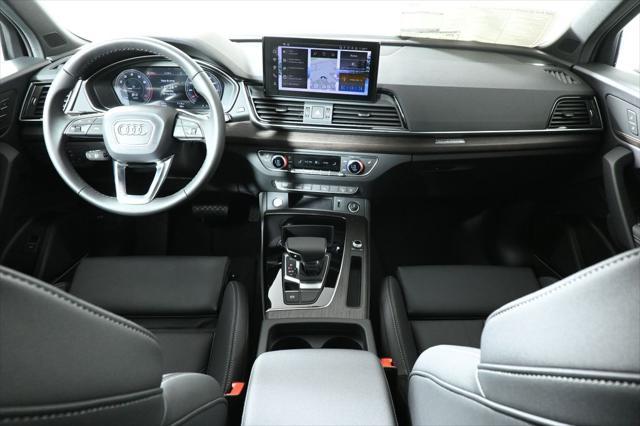 new 2025 Audi Q5 car, priced at $59,280