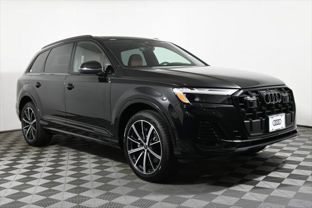 new 2025 Audi Q7 car, priced at $70,790