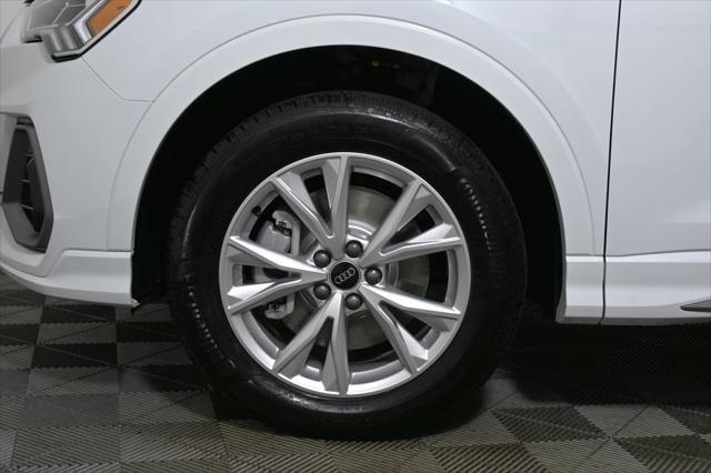new 2025 Audi Q3 car, priced at $45,240