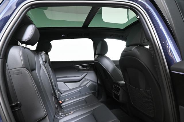 new 2025 Audi Q7 car, priced at $76,480