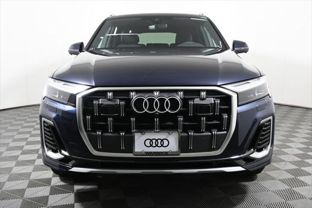 new 2025 Audi Q7 car, priced at $76,480