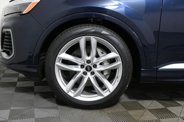 new 2025 Audi Q7 car, priced at $76,480