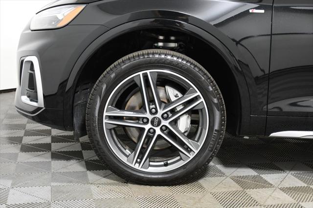 new 2025 Audi Q5 car, priced at $67,080