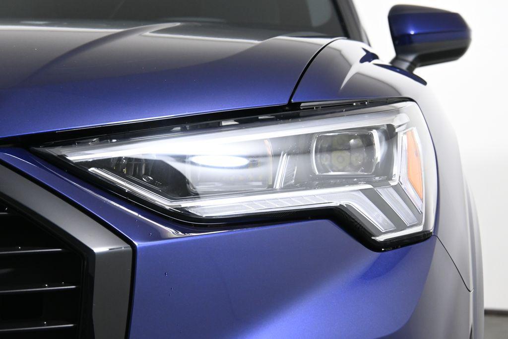 new 2025 Audi Q3 car, priced at $44,190