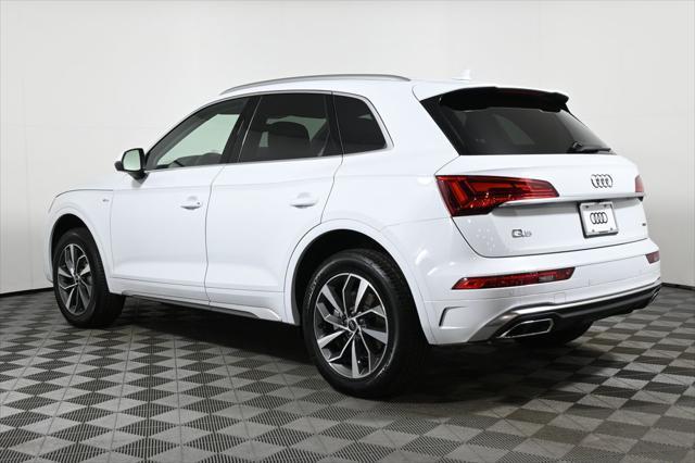 new 2024 Audi Q5 car, priced at $54,205