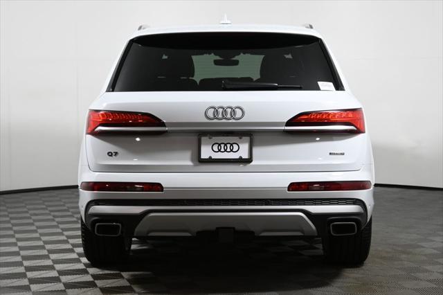 new 2025 Audi Q7 car, priced at $76,480