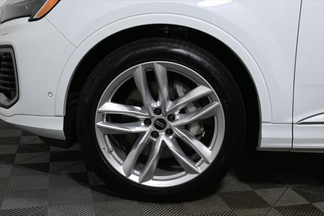 new 2025 Audi Q7 car, priced at $76,480
