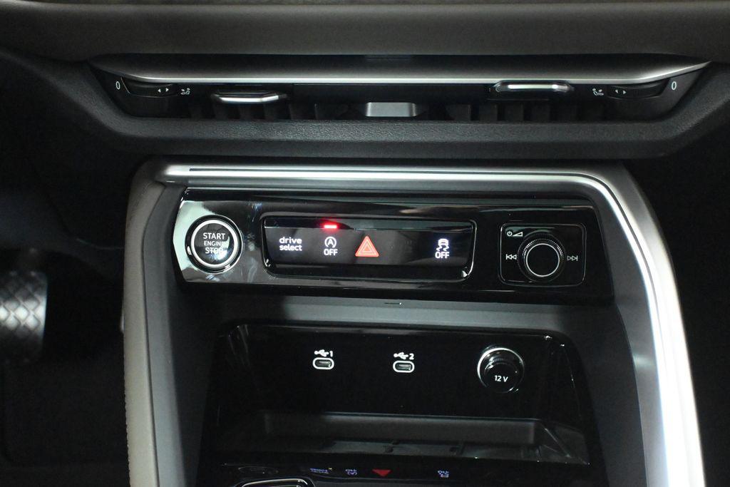 new 2025 Audi Q5 car, priced at $60,480