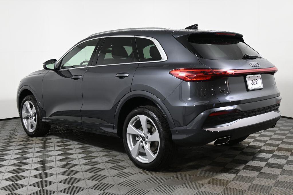 new 2025 Audi Q5 car, priced at $60,480
