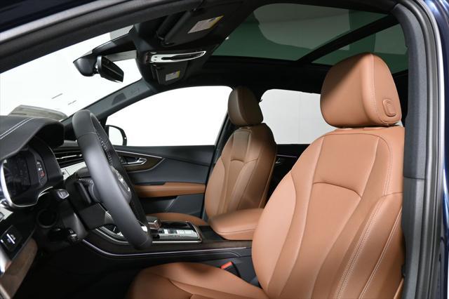 new 2025 Audi Q7 car, priced at $77,580
