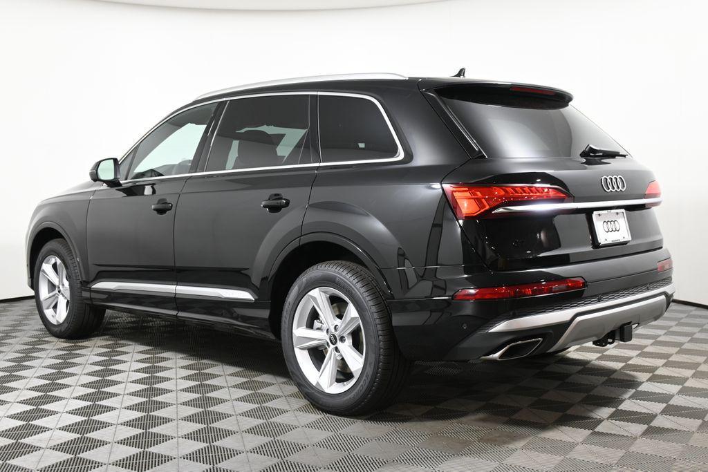 used 2025 Audi Q7 car, priced at $60,000