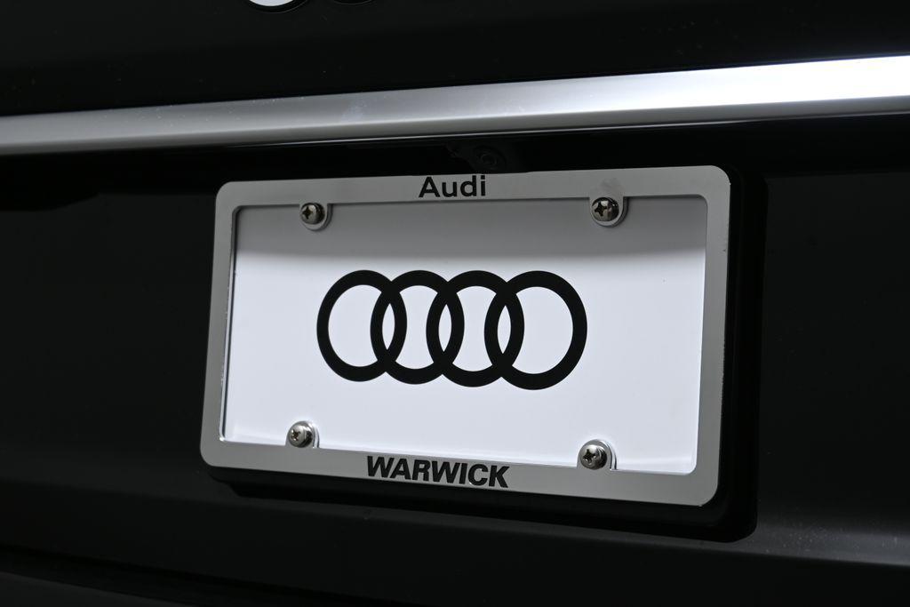 used 2025 Audi Q7 car, priced at $60,000