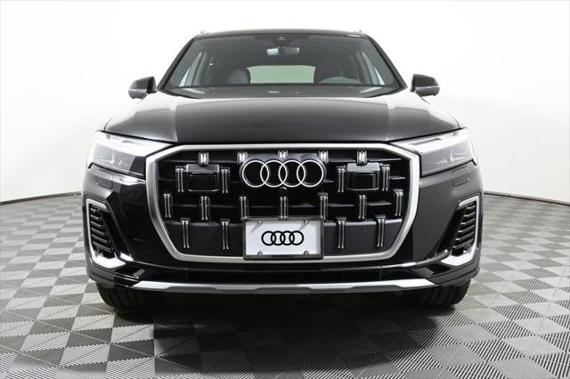 new 2025 Audi Q7 car, priced at $72,235