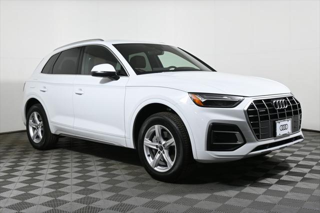 new 2025 Audi Q5 car, priced at $49,830