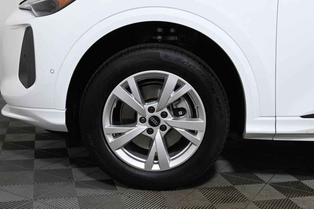 new 2025 Audi Q5 car, priced at $56,835