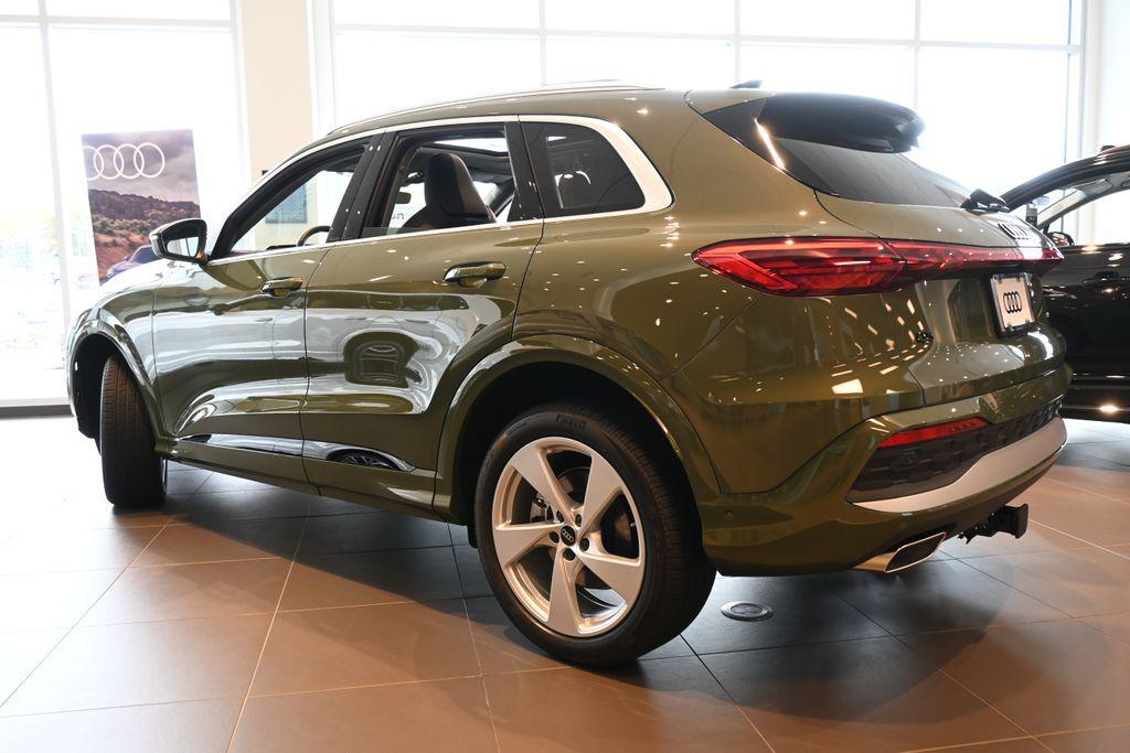 new 2025 Audi Q5 car, priced at $62,080