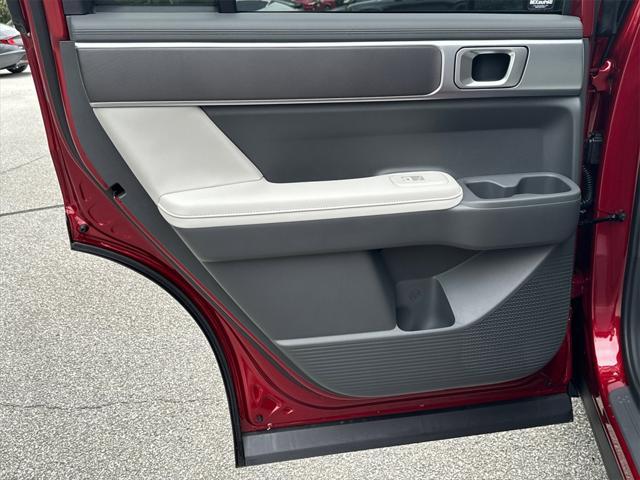 new 2025 Hyundai Santa Fe car, priced at $37,605