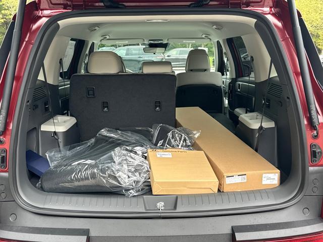 new 2025 Hyundai Santa Fe car, priced at $37,605