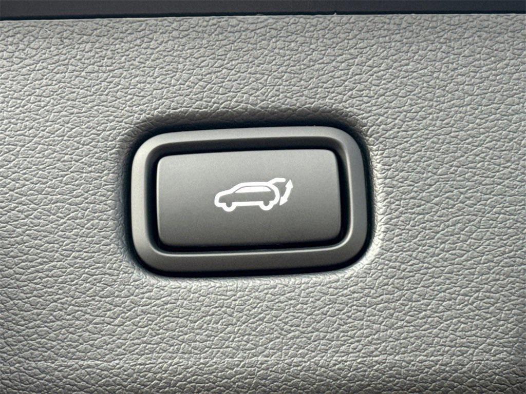 new 2025 Hyundai Palisade car, priced at $40,615