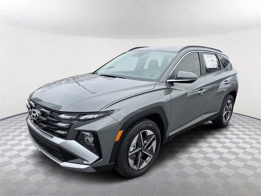 new 2025 Hyundai Tucson car, priced at $33,830