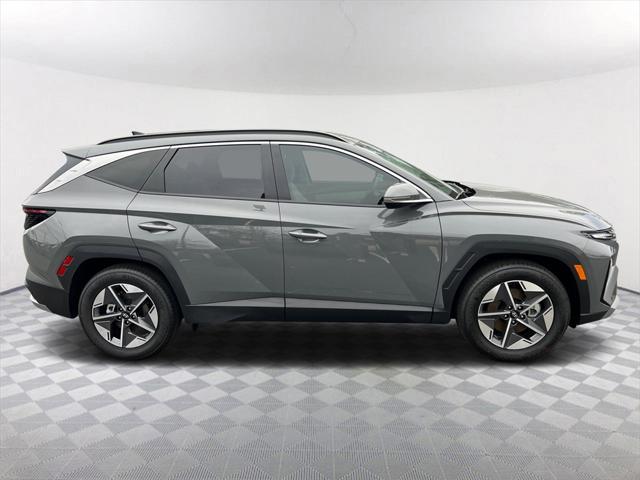 new 2025 Hyundai Tucson car, priced at $33,830