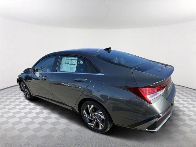 new 2025 Hyundai Elantra car, priced at $26,736