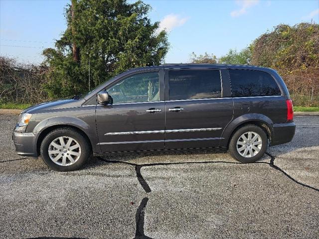 used 2015 Chrysler Town & Country car, priced at $10,000