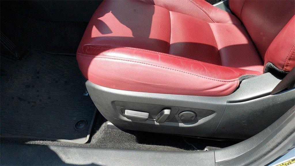 used 2023 Mazda CX-30 car, priced at $21,895
