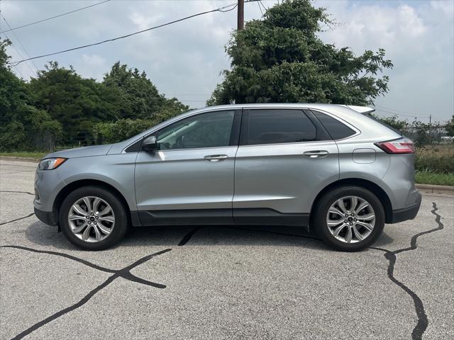 used 2024 Ford Edge car, priced at $30,000