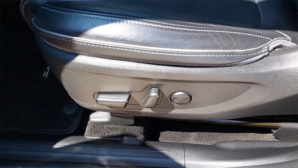 used 2022 Hyundai Santa Fe car, priced at $20,000