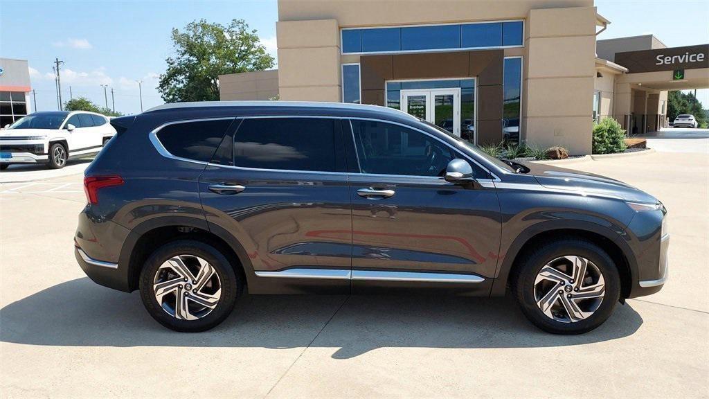 used 2022 Hyundai Santa Fe car, priced at $20,000