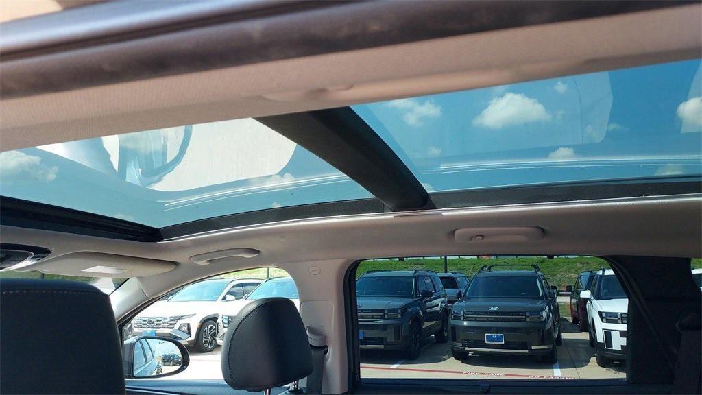 used 2022 Hyundai Santa Fe car, priced at $20,000