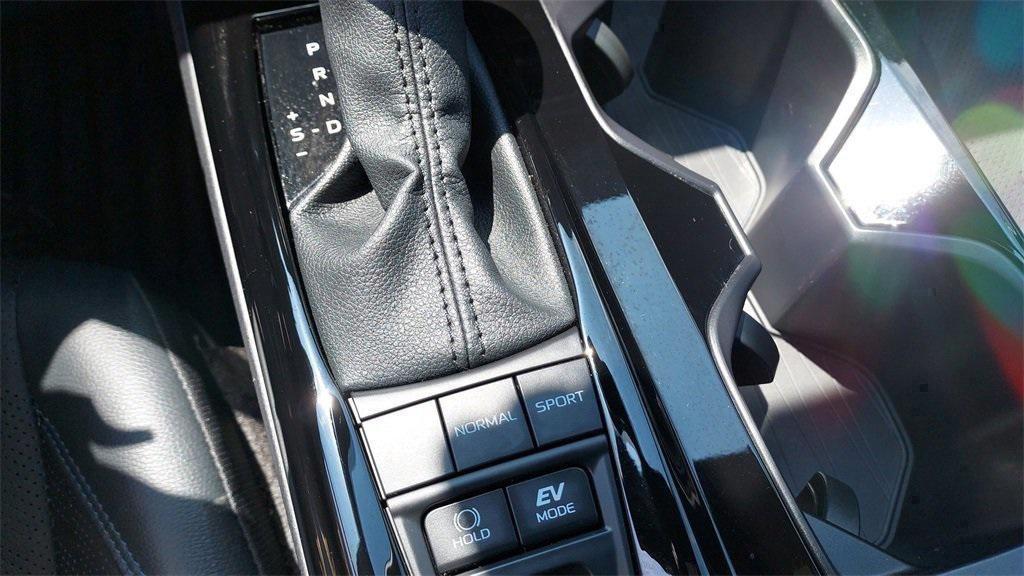 used 2025 Toyota Camry car, priced at $34,000