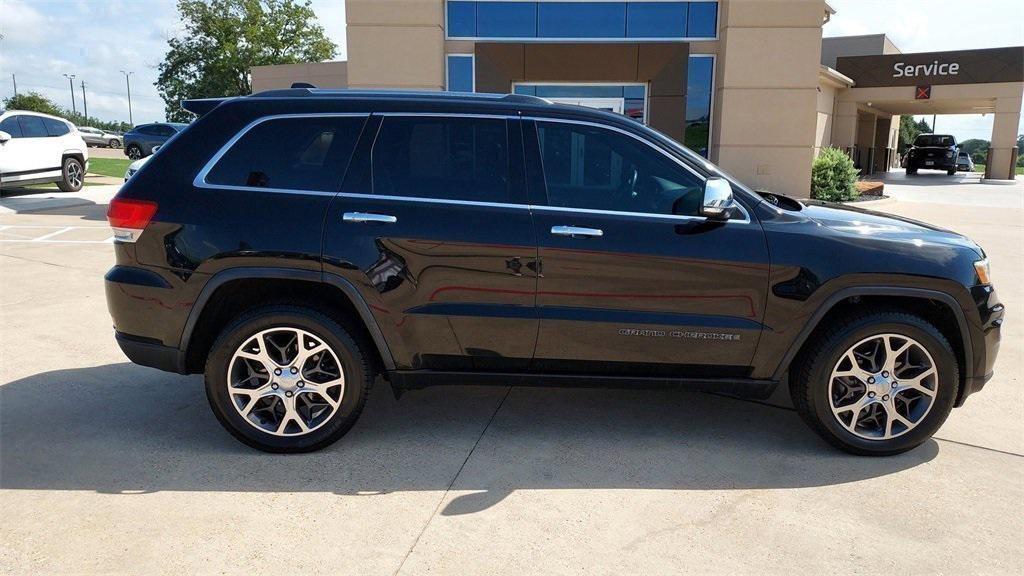 used 2019 Jeep Grand Cherokee car, priced at $21,494