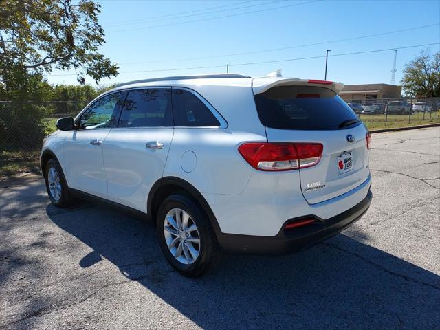 used 2018 Kia Sorento car, priced at $16,294