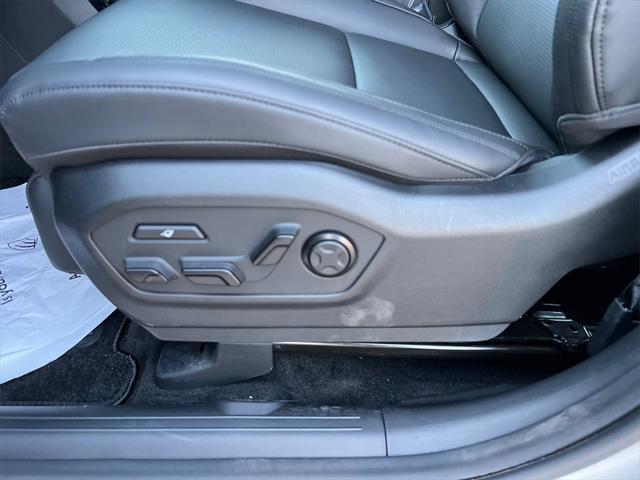 new 2025 Hyundai SANTA FE HEV car, priced at $50,364